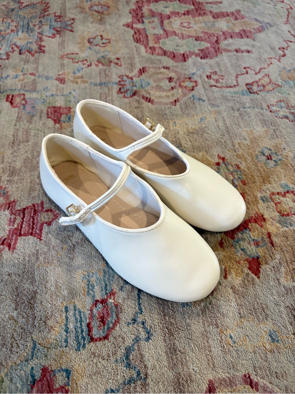 Zara Cream Mary Jane Dress Shoes for Kids